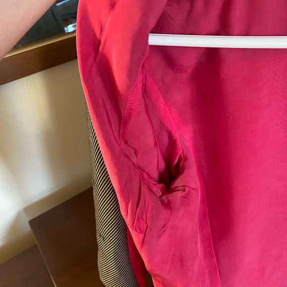 Vintage Max Mara pin striped blazer with hot pink silk Lining - Picture 10 of 10